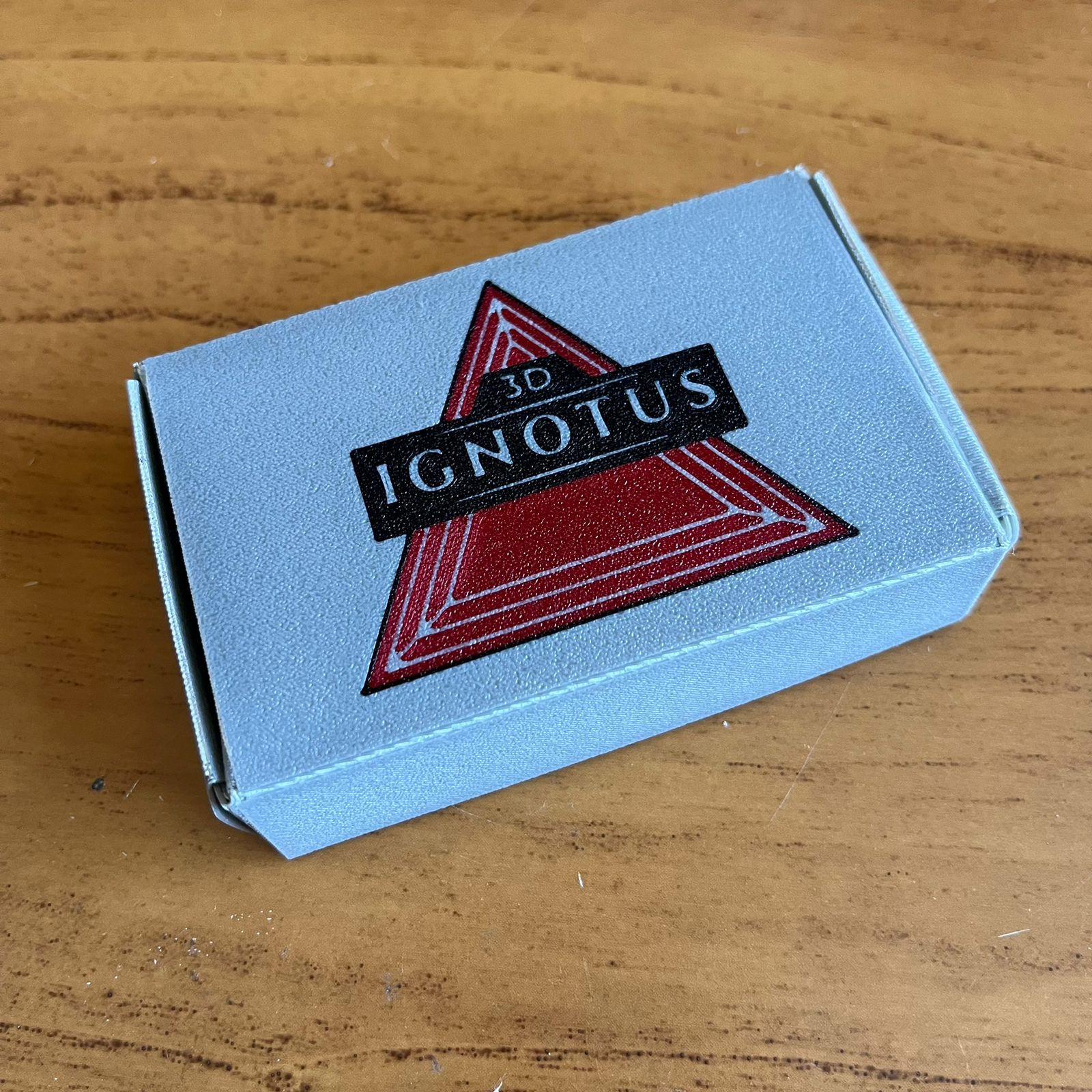 Embalagem Ignotus 3D fechada